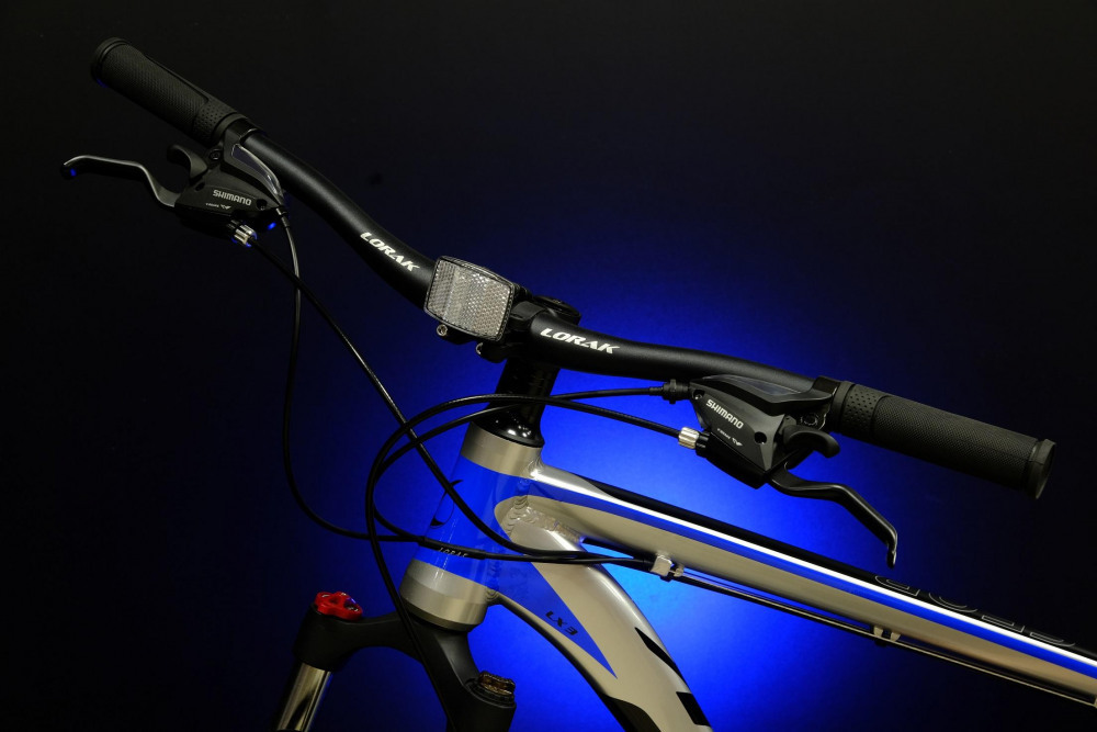 Lorak LX3 Серебристый/Синий рама 19 (на рост 171-182)