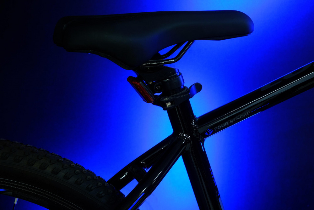 LORAK M-07 Prom Чёрный/Синий глянец (29")